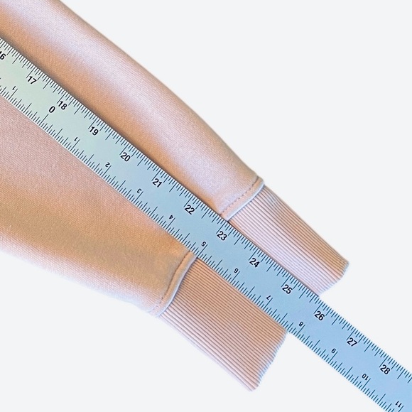 Women's Rain Defender Relaxed Fit Midweight Graphic Sweatshirt Sixe XXL Ash Rose - Picture 7 of 11